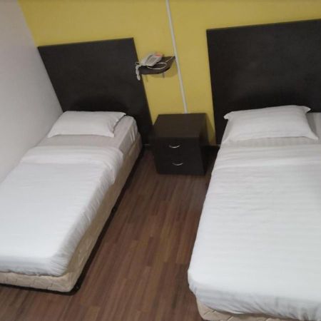 Sai Villa Hotel Near Klia & Klia2 Nilai Buitenkant foto