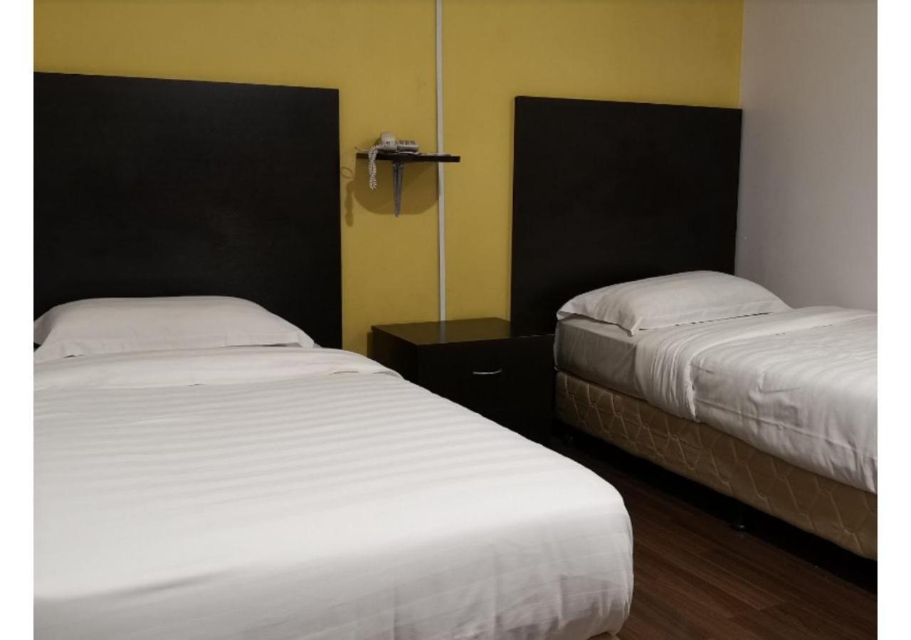 Sai Villa Hotel Near Klia & Klia2 Nilai Buitenkant foto