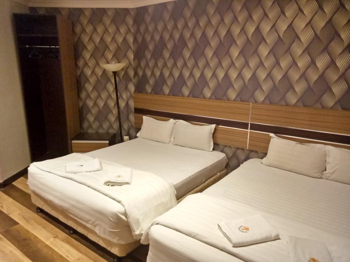 Sai Villa Hotel Near Klia & Klia2 Nilai Buitenkant foto